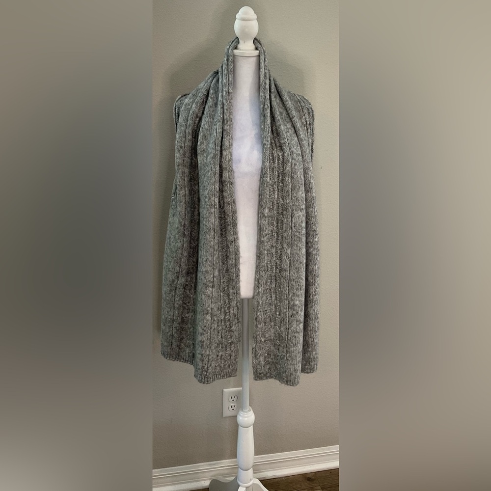 Aerie Soft Gray Women's Large Wrap